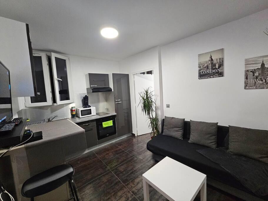 Appartement Proche Metro Paris Пантен Экстерьер фото